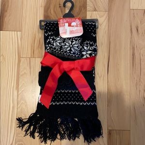 3 Piece Scarf, Hat and Glove Set!
